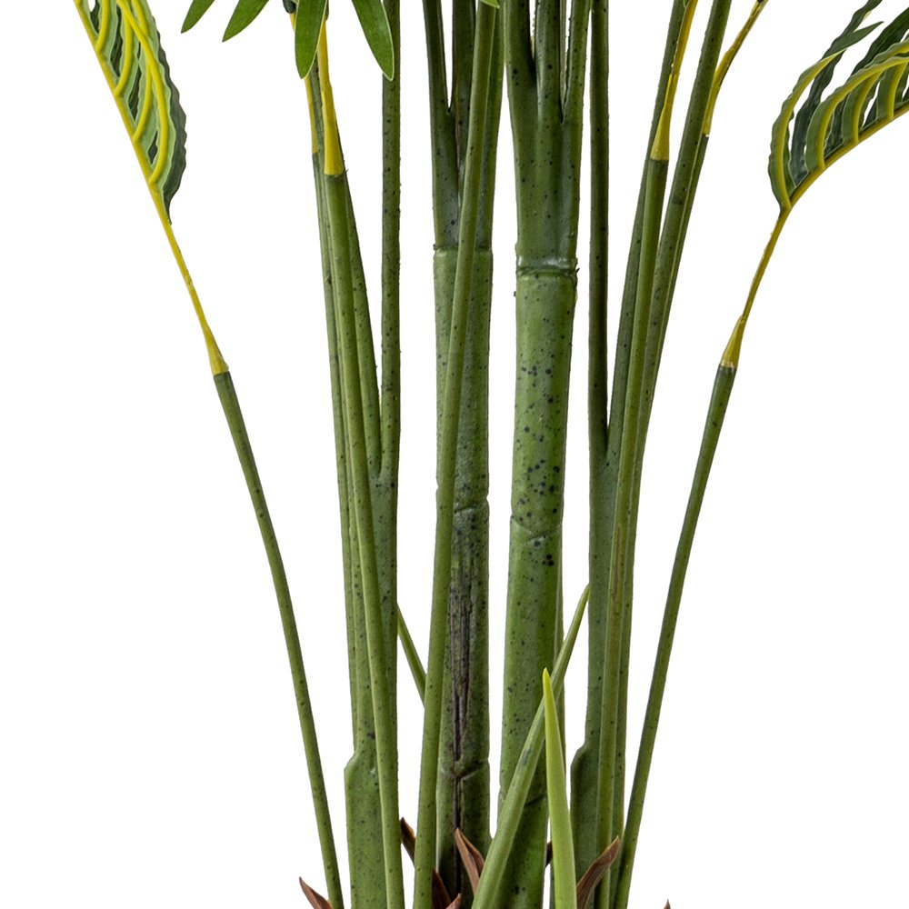 wholesale-artificial-areca-palm-tree-tunks Realistic multi-stem trunk detail of faux butterfly palm tree, professional grade artificial plant manufacturer quality.